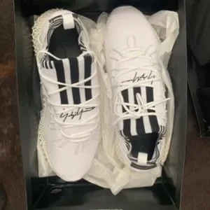 Y-3 | Shoes | Y3 Runner 4d Ii White Mens 5 Like New Worn  display picture 2
